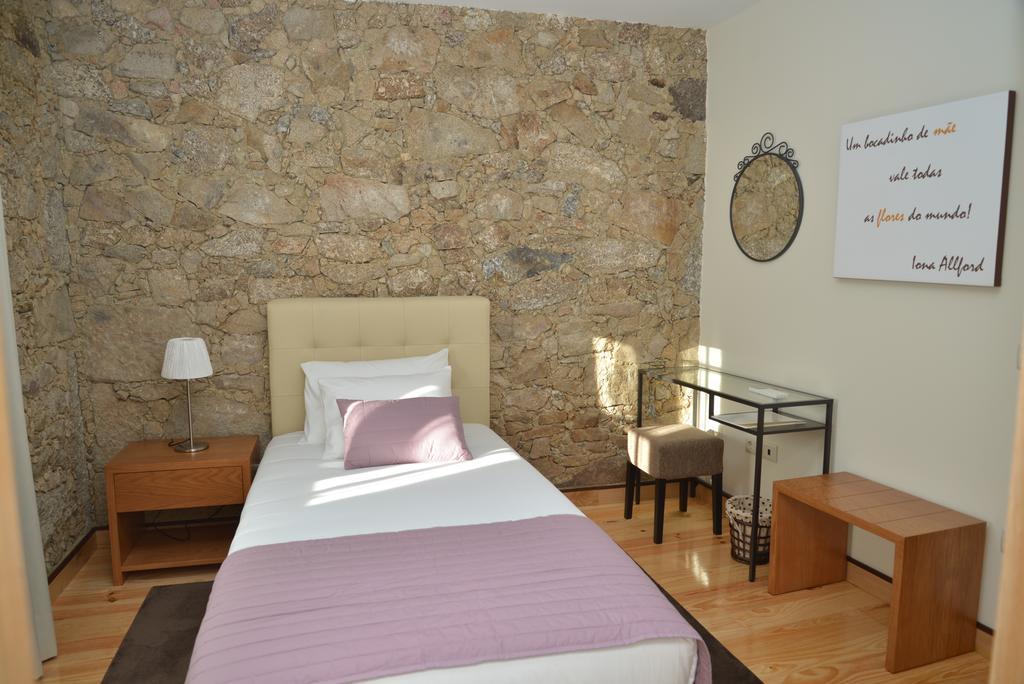 Casa Cachada Guest House Braga Phòng bức ảnh