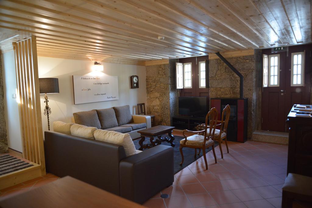 Casa Cachada Guest House Braga Ngoại thất bức ảnh